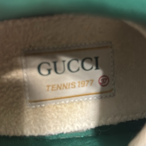 Gucci Tennis 1977 sneakers - size 7.5 ladies.  With tiny gg design. - Picture 5 of 5